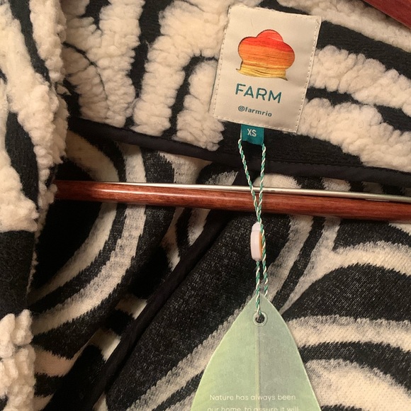 NWT Farm Rio Wild Hearts Tie-Belt warm fleece wool coat with belt oversized fit - Picture 9 of 9